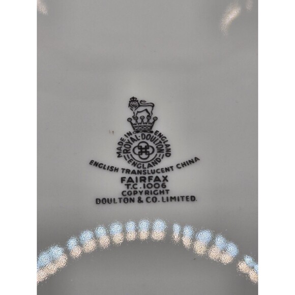 ROYAL DOULTON FAIRFAX CHINA 8" SALAD PLATE SUPERB (S) Set of 4 - Picture 10 of 16